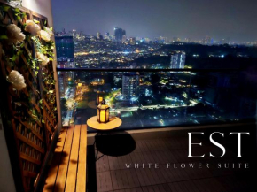 Scenic Garden Balcony EST Bangsar Studio for 2